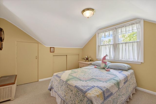 3130 S Lakeshore Drive, Shoreham Vllg, MI 49085