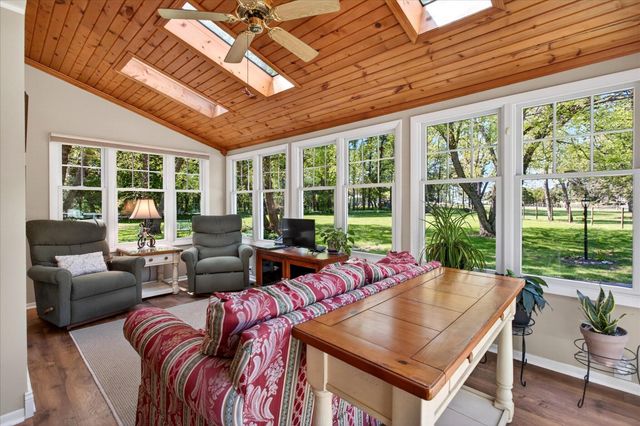 3130 S Lakeshore Drive, Shoreham Vllg, MI 49085