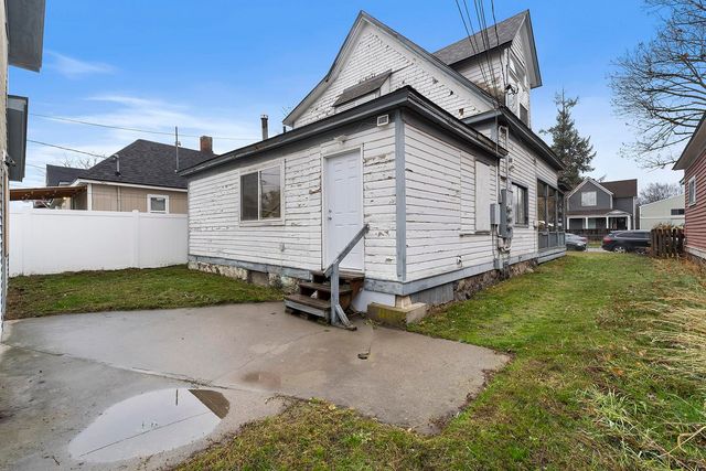 2115 W Dean Ave, Spokane, WA 99201