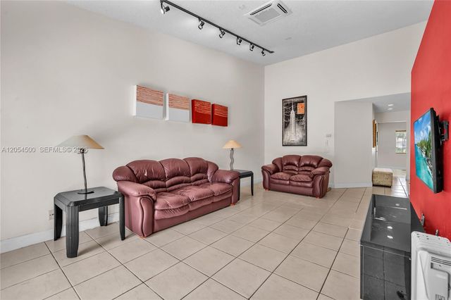 1851 SW 116th Way, Miramar, FL 33025