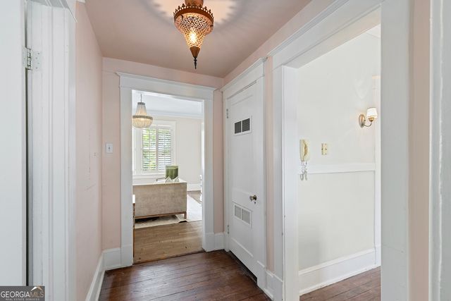 7 Park Lane NE APT J, Atlanta, GA 30309