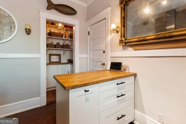 7 Park Lane NE APT J, Atlanta, GA 30309
