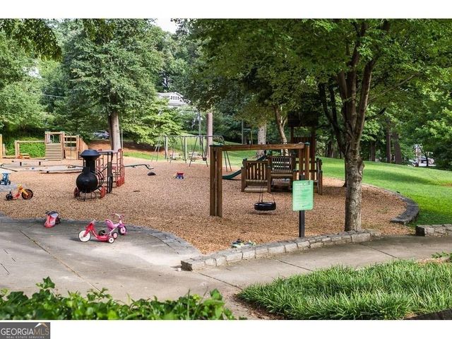 7 Park Lane NE APT J, Atlanta, GA 30309