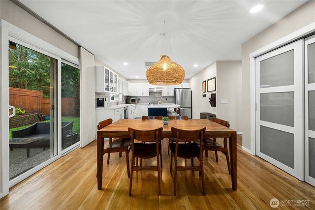 25010 235th Court SE, Maple Valley, WA 98038