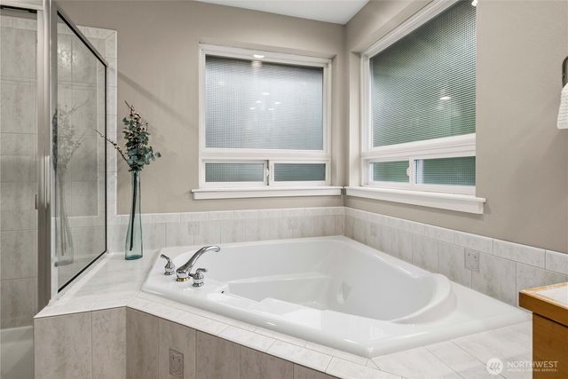 25010 235th Court SE, Maple Valley, WA 98038