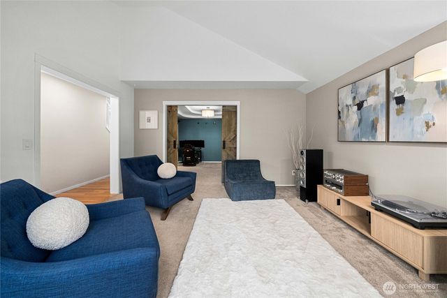 25010 235th Court SE, Maple Valley, WA 98038