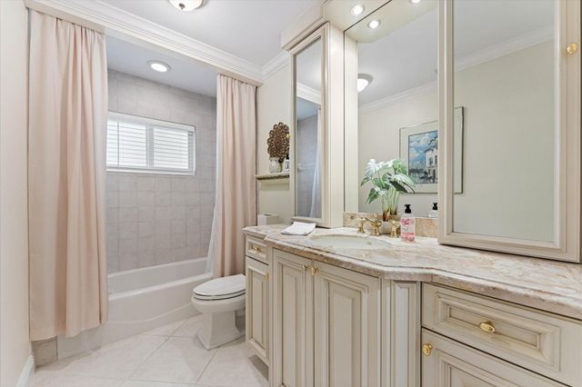 2699 NW 38th Street, Boca Raton, FL 33434