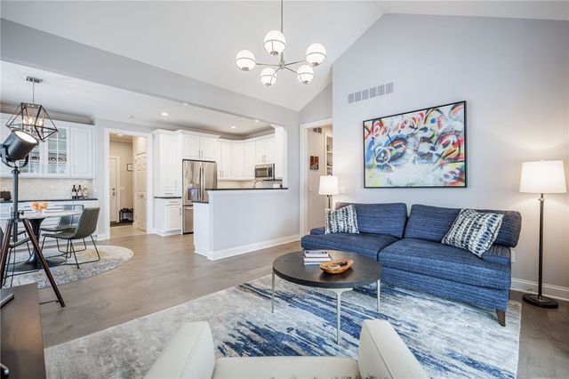 14 Connemara Drive, Pittsford, NY 14534