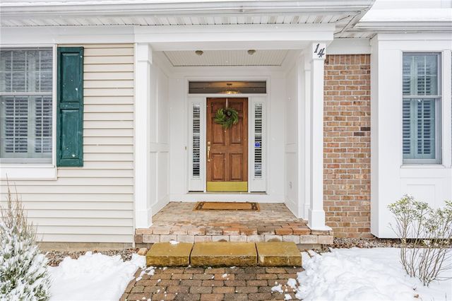 14 Connemara Drive, Pittsford, NY 14534