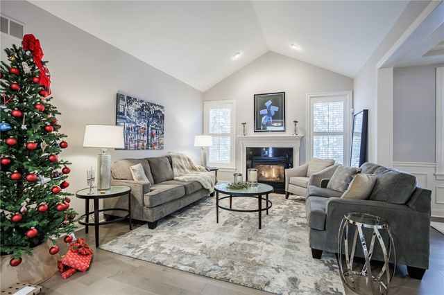 14 Connemara Drive, Pittsford, NY 14534