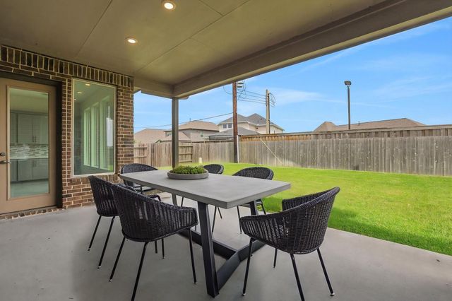 21302 Rose Loch Lane, Tomball, TX 77377