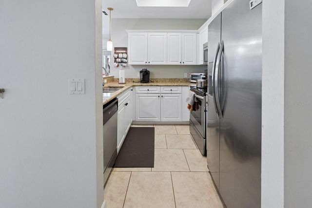 325 NW 14TH STREET 205, Gainesville, FL 32603