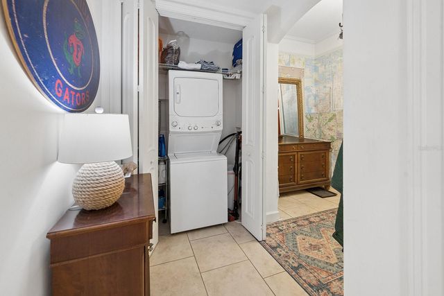325 NW 14TH STREET 205, Gainesville, FL 32603