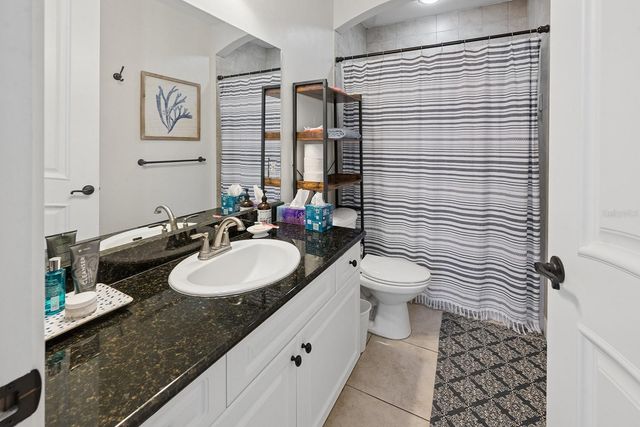325 NW 14TH STREET 205, Gainesville, FL 32603
