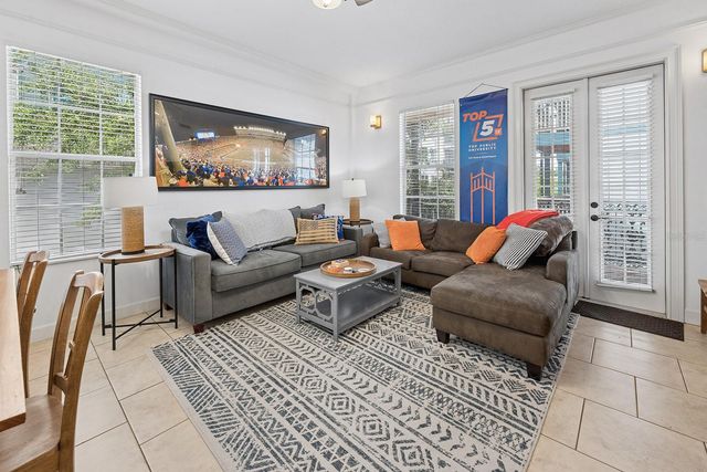 325 NW 14TH STREET 205, Gainesville, FL 32603