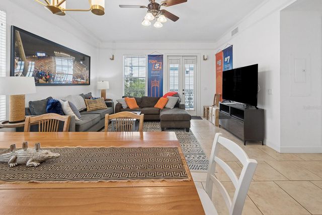325 NW 14TH STREET 205, Gainesville, FL 32603