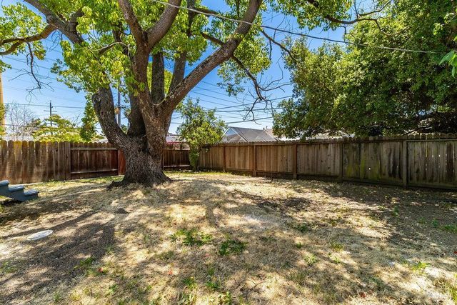 125 Revere St, Vallejo, CA 94591