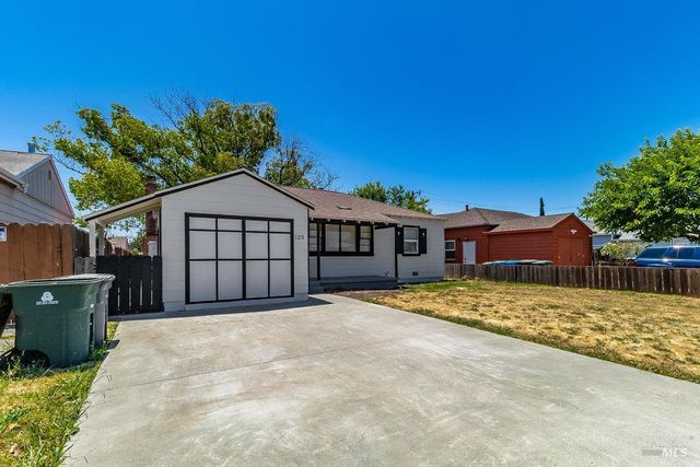 125 Revere St, Vallejo, CA 94591