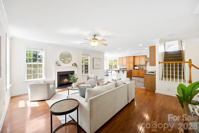 432 Pinnacle Lane, Huntersville, NC 28078