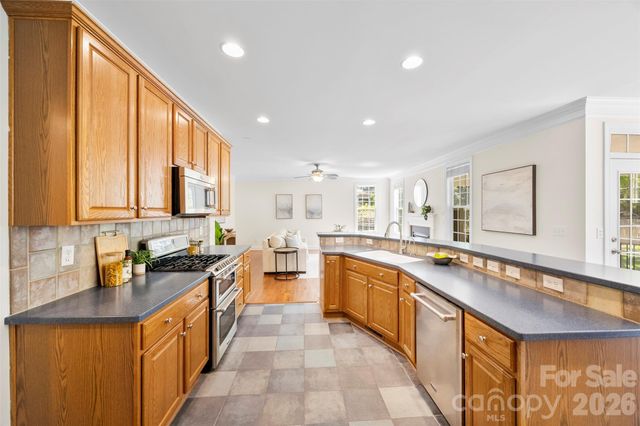 432 Pinnacle Lane, Huntersville, NC 28078