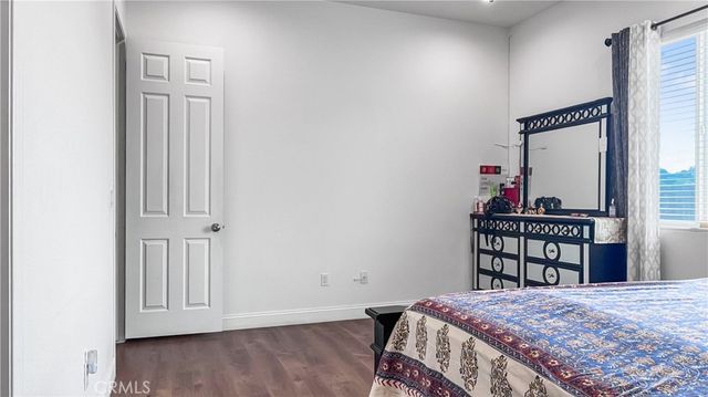 756 S 8th, Colton, CA 92324