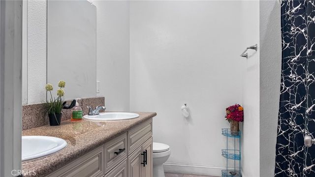 756 S 8th, Colton, CA 92324