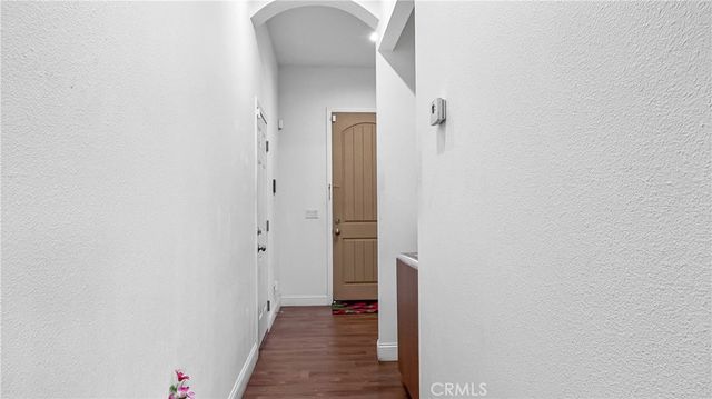 756 S 8th, Colton, CA 92324