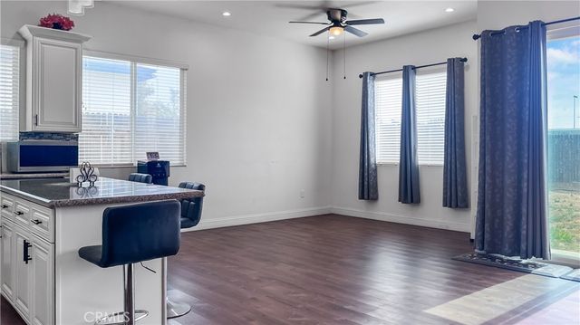 756 S 8th, Colton, CA 92324