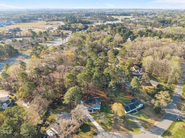 5504 Pear Orchard Circle, Raleigh, NC 27616
