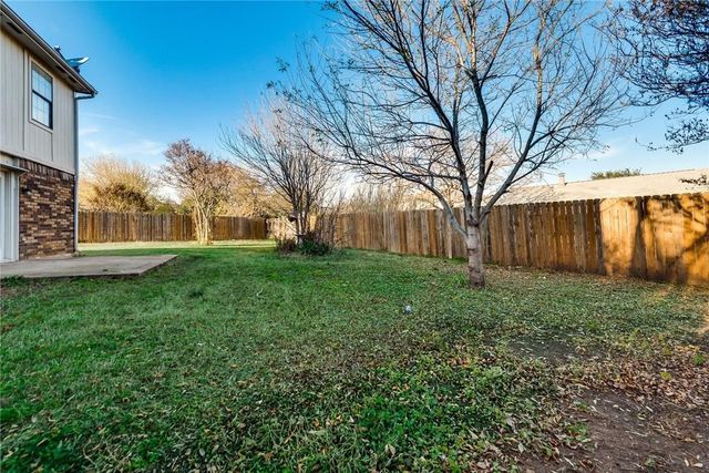 3610 Peakview Drive, Corinth, TX 76210