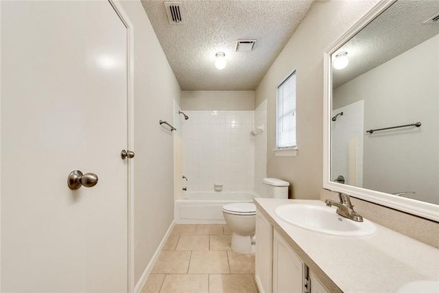 3610 Peakview Drive, Corinth, TX 76210