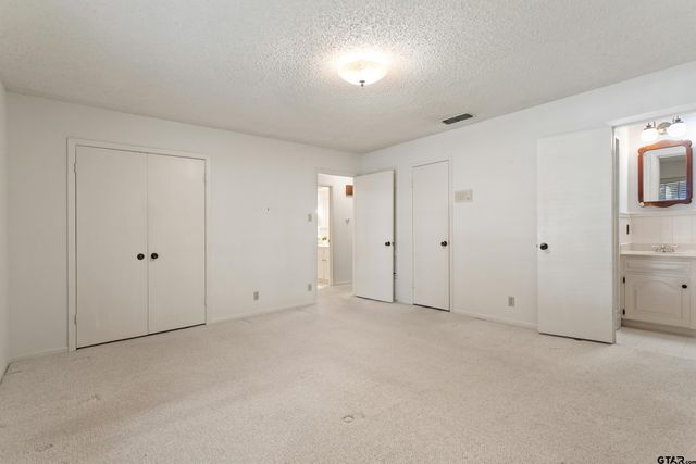 2715 Rockbridge, Tyler, TX 75701