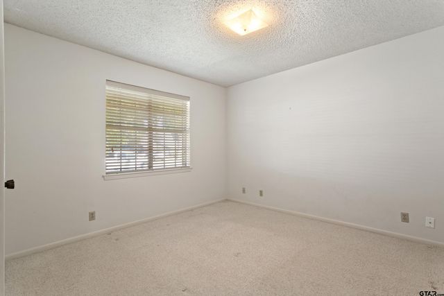 2715 Rockbridge, Tyler, TX 75701