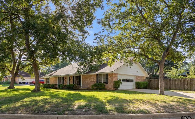 2715 Rockbridge, Tyler, TX 75701