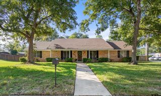 2715 Rockbridge, Tyler, TX 75701