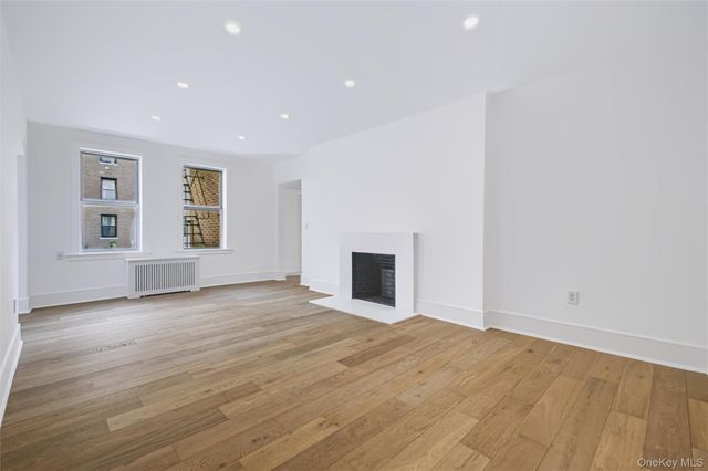 148-09 Northern Boulevard 3K, Flushing, NY 11355