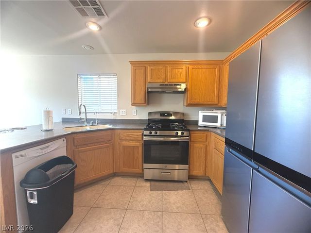 7329 Prussian Green Street, Las Vegas, NV 89139