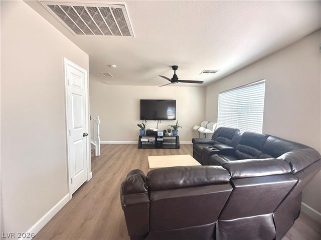 7329 Prussian Green Street, Las Vegas, NV 89139