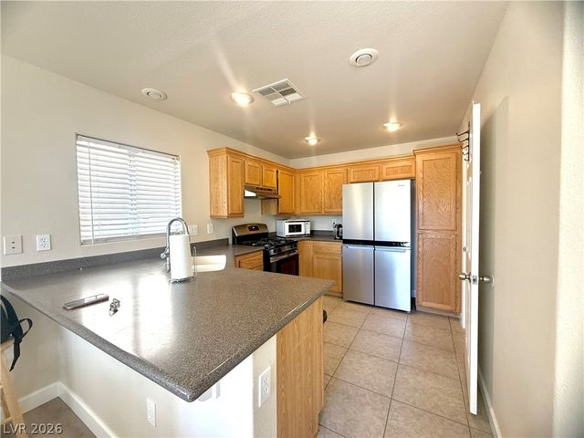 7329 Prussian Green Street, Las Vegas, NV 89139