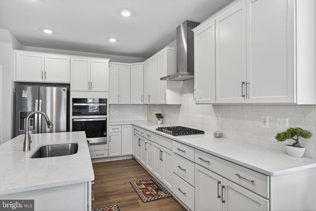 23 CARNEY CT, Dover, DE 19904
