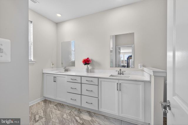 23 CARNEY CT, Dover, DE 19904
