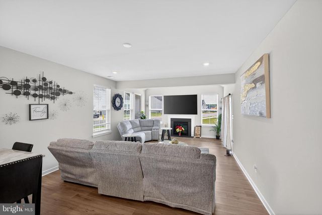 23 CARNEY CT, Dover, DE 19904