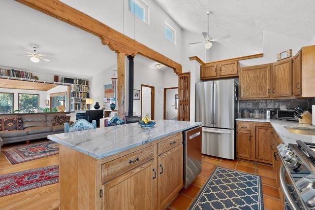 8 Estambre Court, Santa Fe, NM 87508