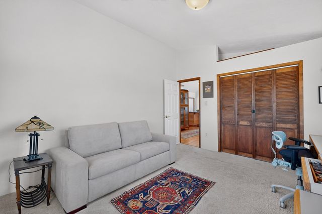 8 Estambre Court, Santa Fe, NM 87508