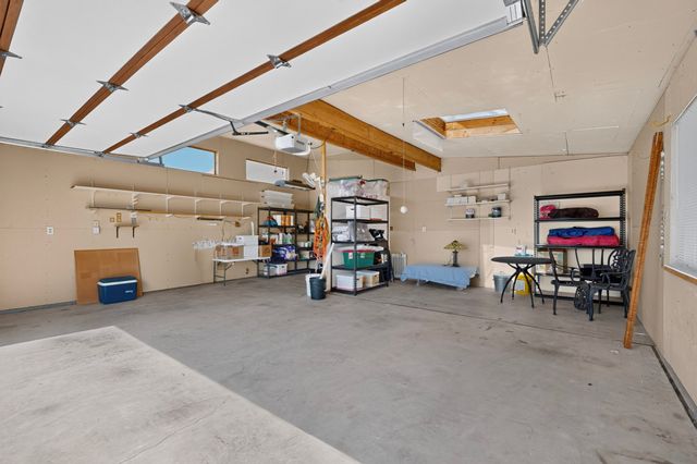 8 Estambre Court, Santa Fe, NM 87508