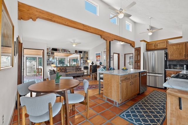 8 Estambre Court, Santa Fe, NM 87508