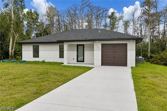 640 Lydia ST, Lehigh Acres, FL 33974