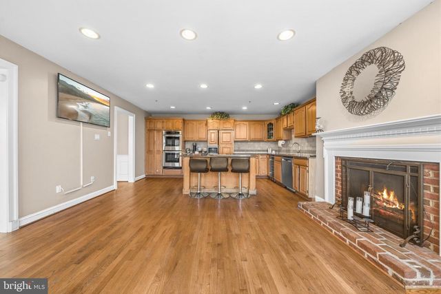 11806 BISHOPS CONTENT RD, Bowie, MD 20721