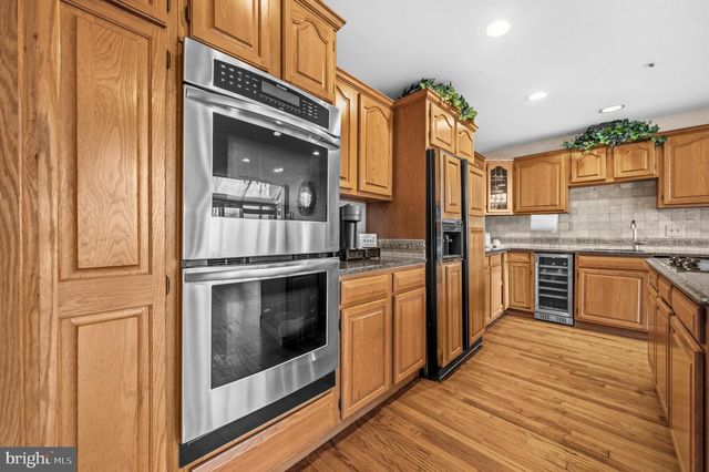 11806 BISHOPS CONTENT RD, Bowie, MD 20721