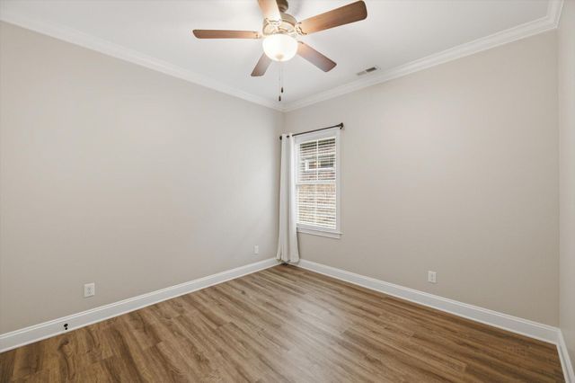 211 Village Cove Circle, Englewood, TN 37329